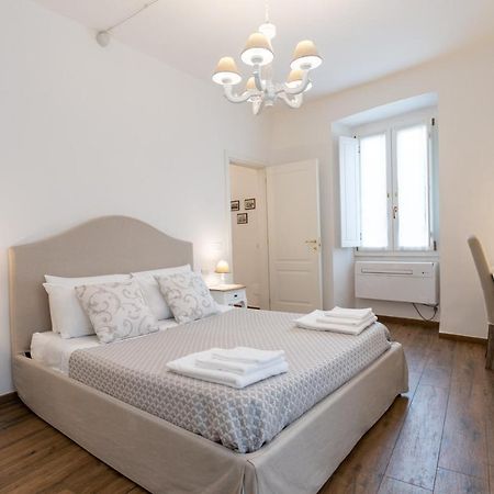 Mercatale Apartment Прато Экстерьер фото