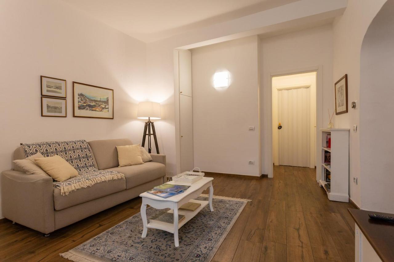 Mercatale Apartment Прато Экстерьер фото