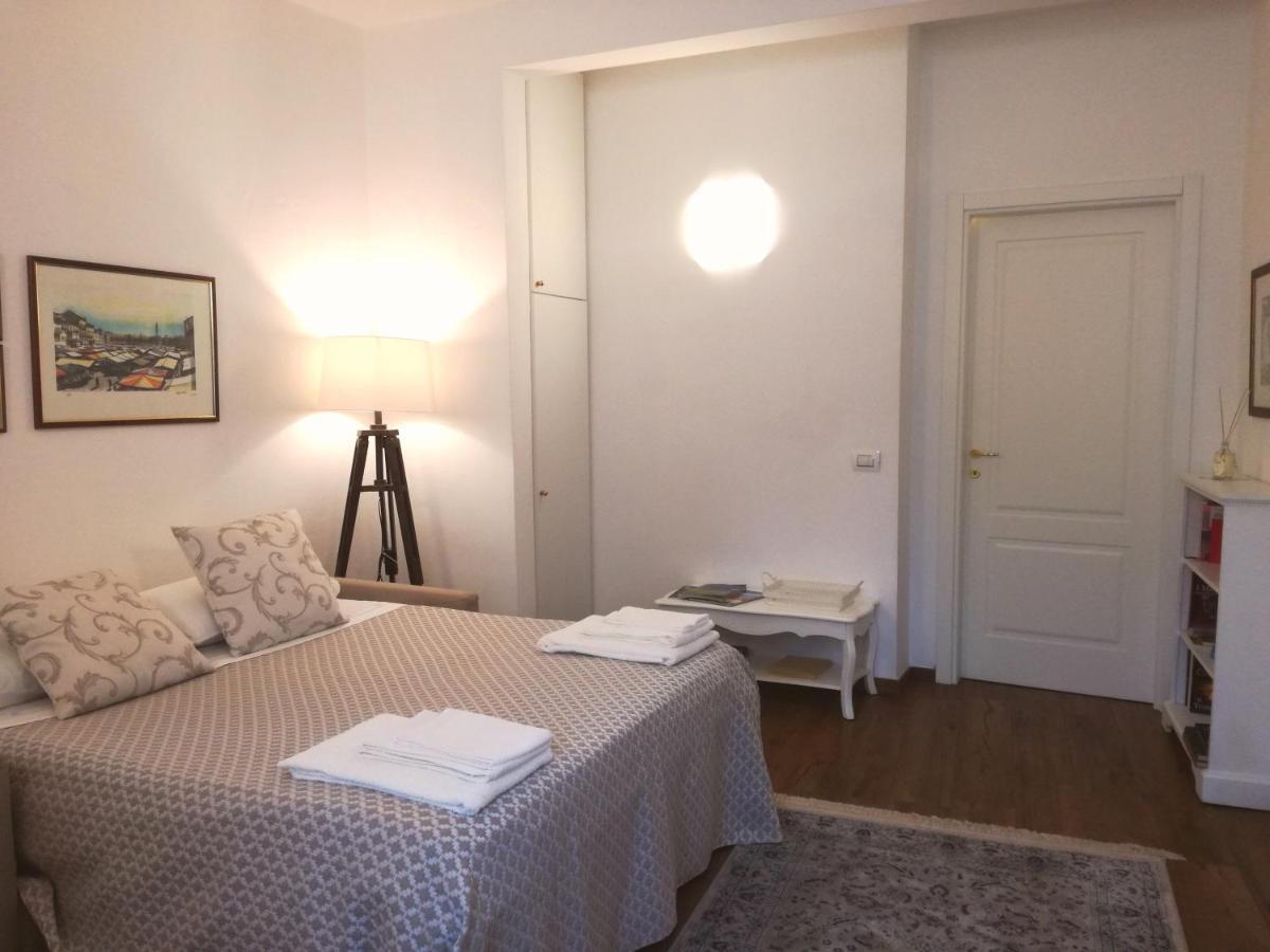 Mercatale Apartment Прато Экстерьер фото